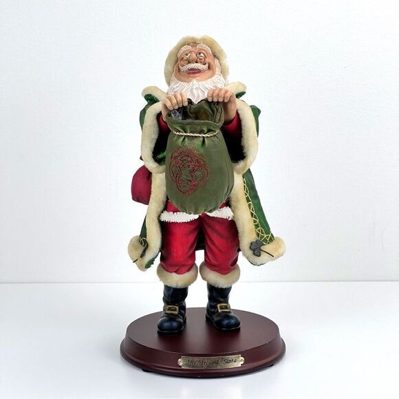 The Ireland Christmas Santa Figure Made in Dublin High Quality  Irish Santa - Picture 2 of 12